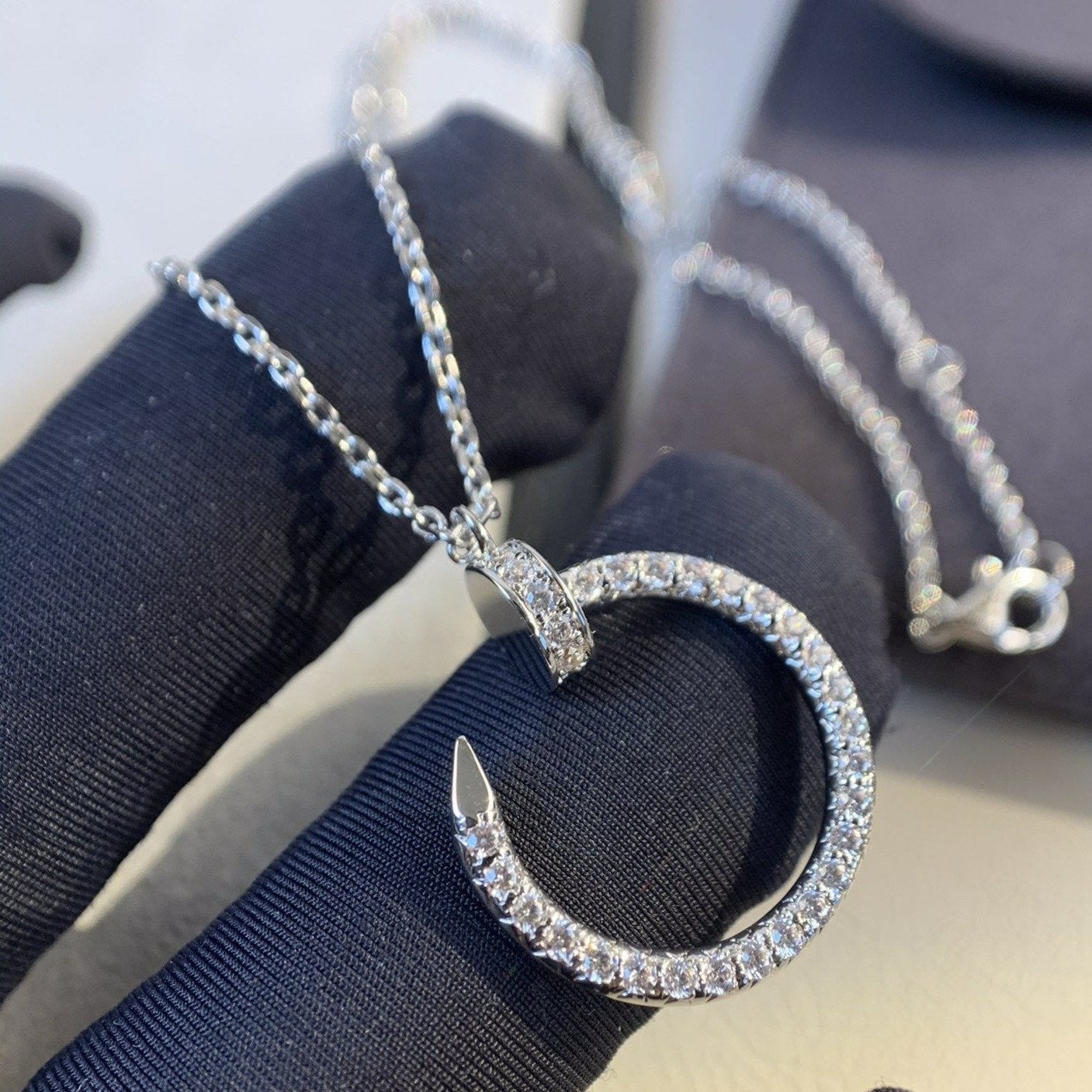 ??Loco?¡¥JUSTE NECKLACE SILVER DIAMONDS