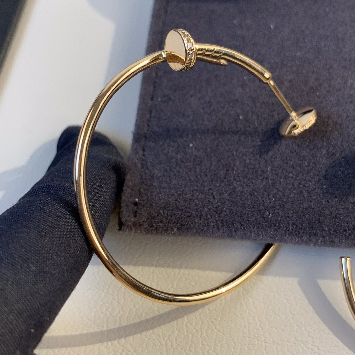 ??Loco?¡¥JUSTE EARRINGS GOLD DIAMONDS 1.8MM
