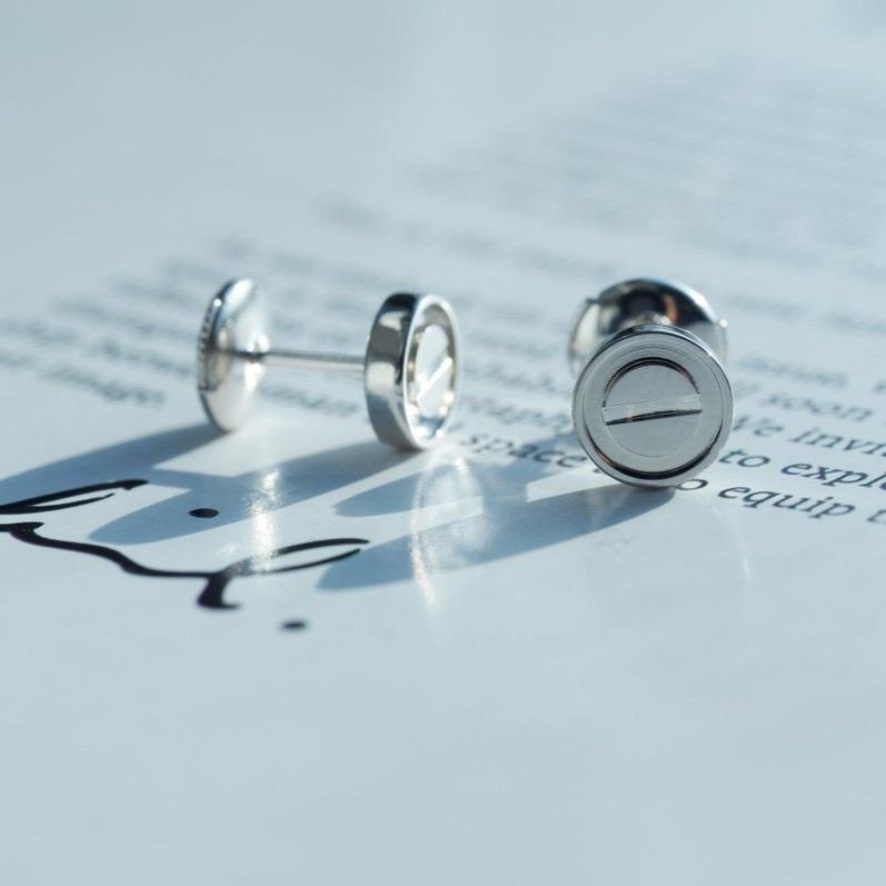 ??Loco?¡¥LOVE EARRINGS SILVER 10MM