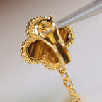 ??Loco?¡¥CLOVER  2 MOTIF  TIGER EYE CARNELIAN EARRINGS