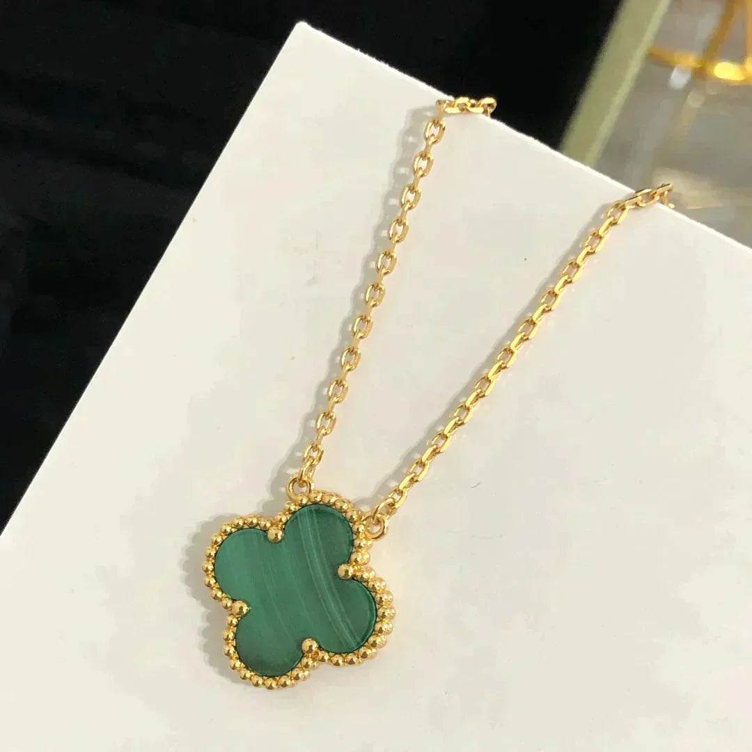 ??Loco?¡¥CLOVER 15MM MALACHITE SINGLE FLOWER  NECKLACE