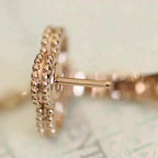 ??Loco?¡¥CLOVER MEDIUM 1 MOTIFS FUll DIAMOND EARRINGS
