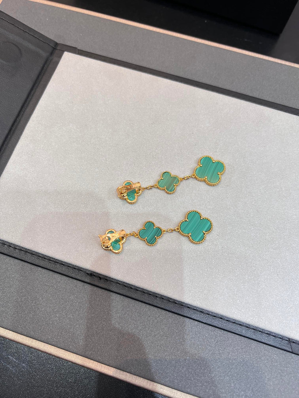 ??Loco?¡¥CLOVER MALACHITE 3 MOTIFS GOLD