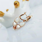 ??Loco?¡¥BUTTERFLY MOP DIAMOND EARRINGS