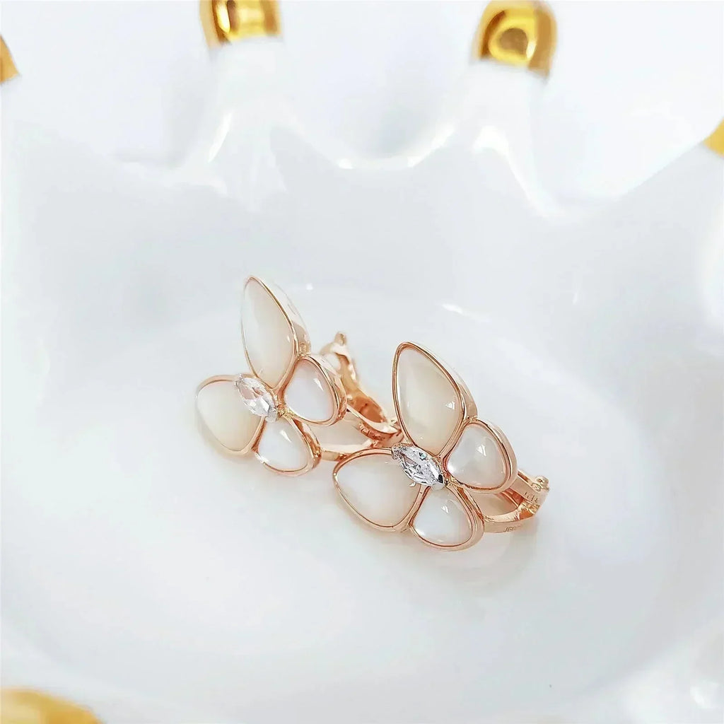 ??Loco?¡¥BUTTERFLY MOP DIAMOND EARRINGS