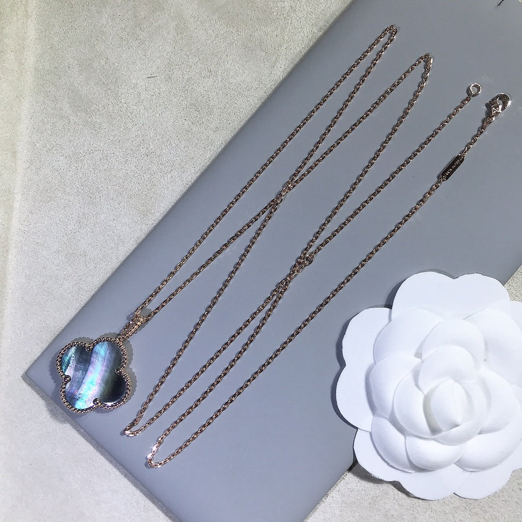 ??Loco?¡¥CLOVER 25MM GOLD DARK MOP BIG CLOVER NECKLACE