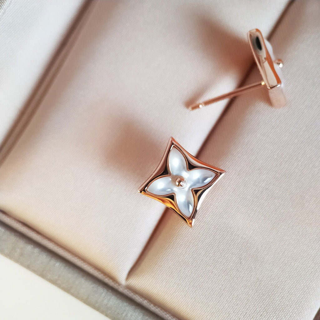 ??Loco?¡¥STAR MOP PINK GOLD EARRINGS