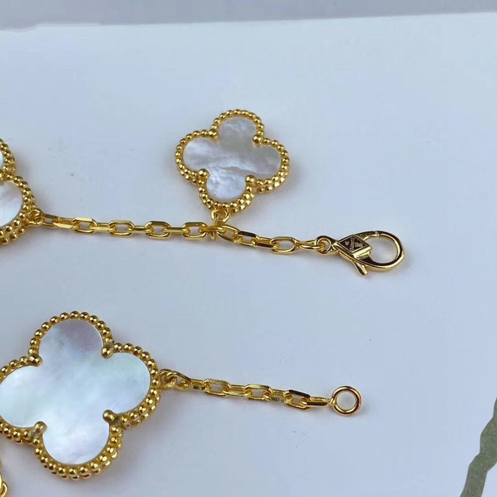 ??Loco?¡¥MAGIC CLOVER MOP GOLD BRACELET 5 MOTIFS