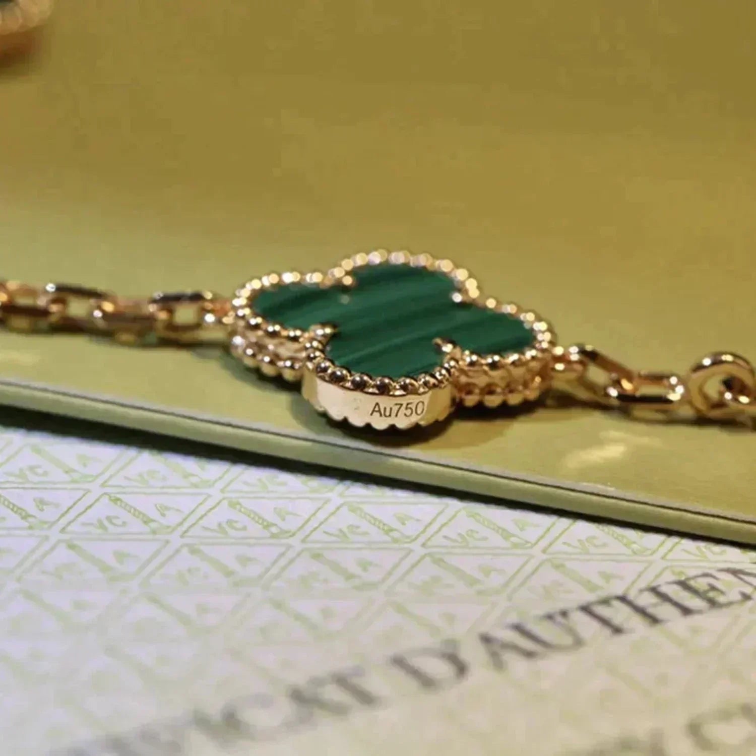 [Loco]New  CLOVER 5 MOTIF MALACHITE BRACELET COLLECTION