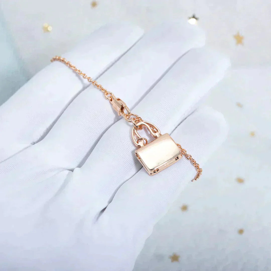 ??Loco?¡¥AMULETTE PEDANT ROSE GOLD NECKLACE