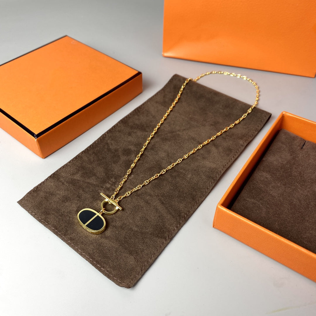 ??Loco?¡¥CHAINE VERSO BLACK CERAMIC NECKLACE