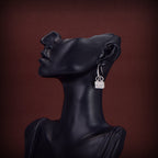 ??Loco?¡¥KELLY DIAMOND EARRINGS