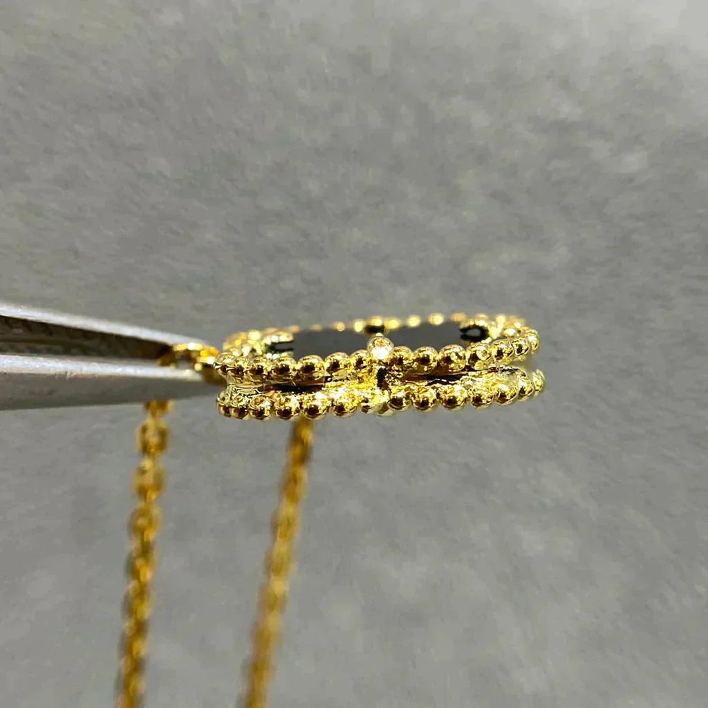 ??Loco?¡¥CLOVER 15MM BLACK ONYX SINGLE FLOWER NECKLACE