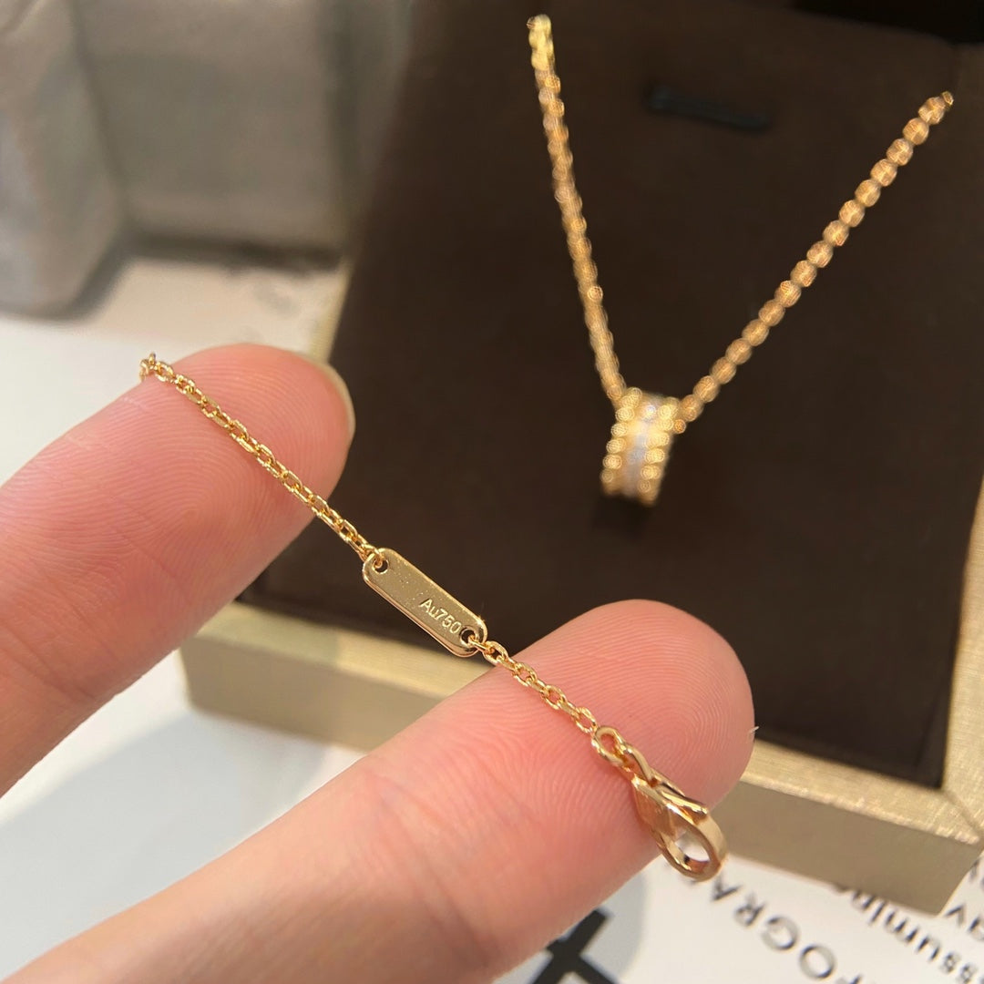 ??Loco?¡¥PERLEE DIAMOND NECKLACE