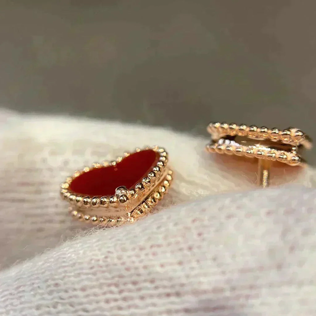 ??Loco?¡¥HEART CARNELIAN STUD EARRINGS