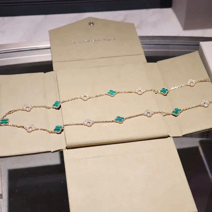 ??Loco?¡¥CLOVER 20 MOTIFS MALACHITE DIAMOND NECKLACE