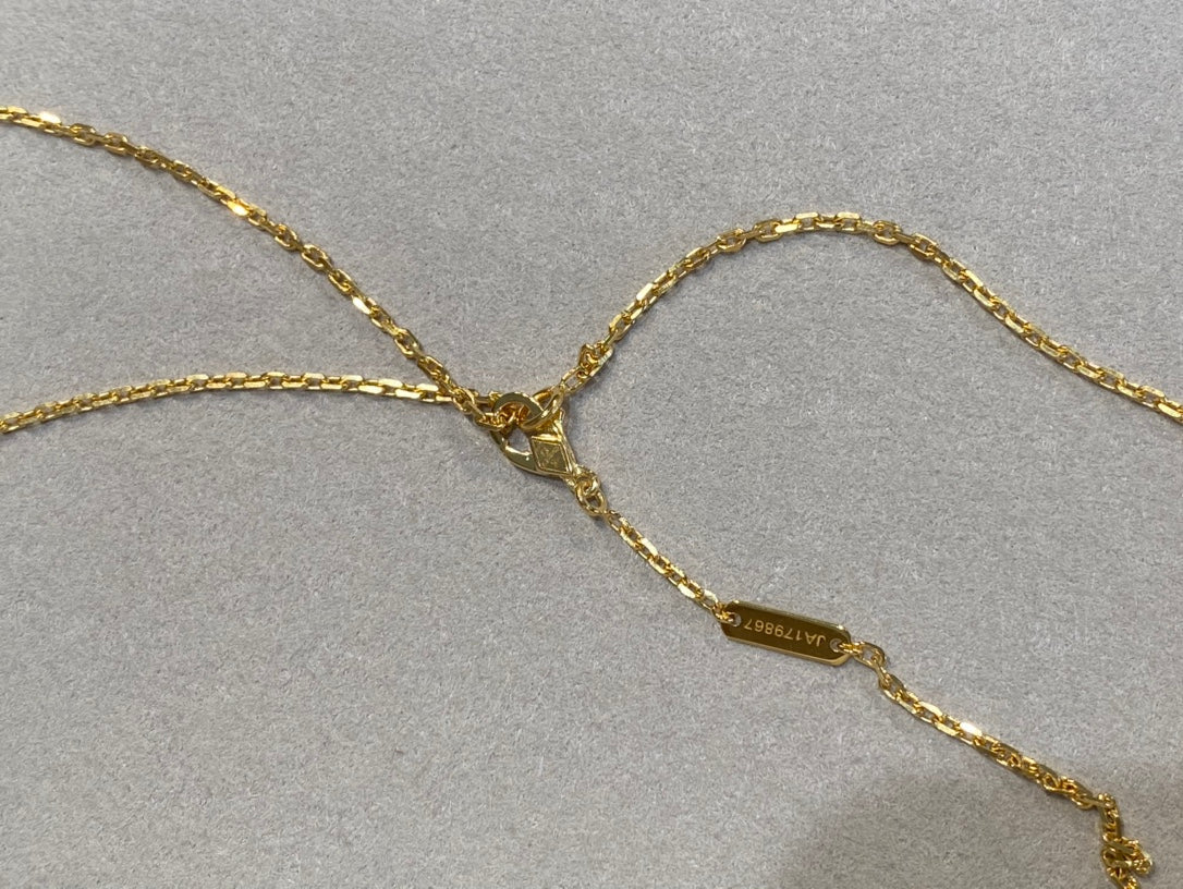 ??Loco?¡¥CLOVER 25MM NECKLACE GOLD CARNELIAN