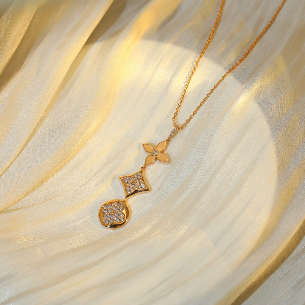 ??Loco?¡¥STAR AND SUN DIAMOND PINK GOLD NECKLACE