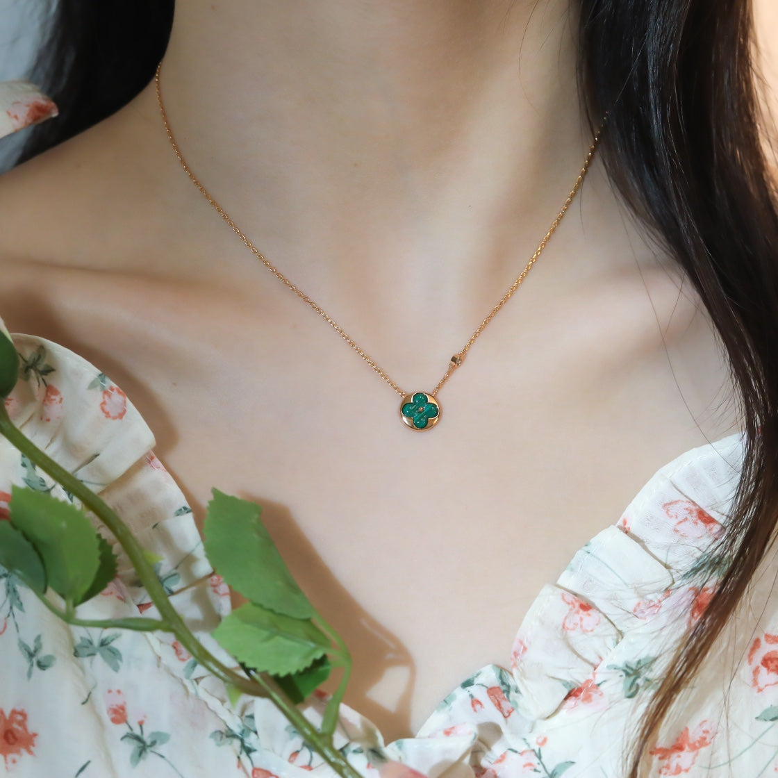 ??Loco?¡¥SUN PEDANT PINK GOLD 1 DIAMOND NECKLACE