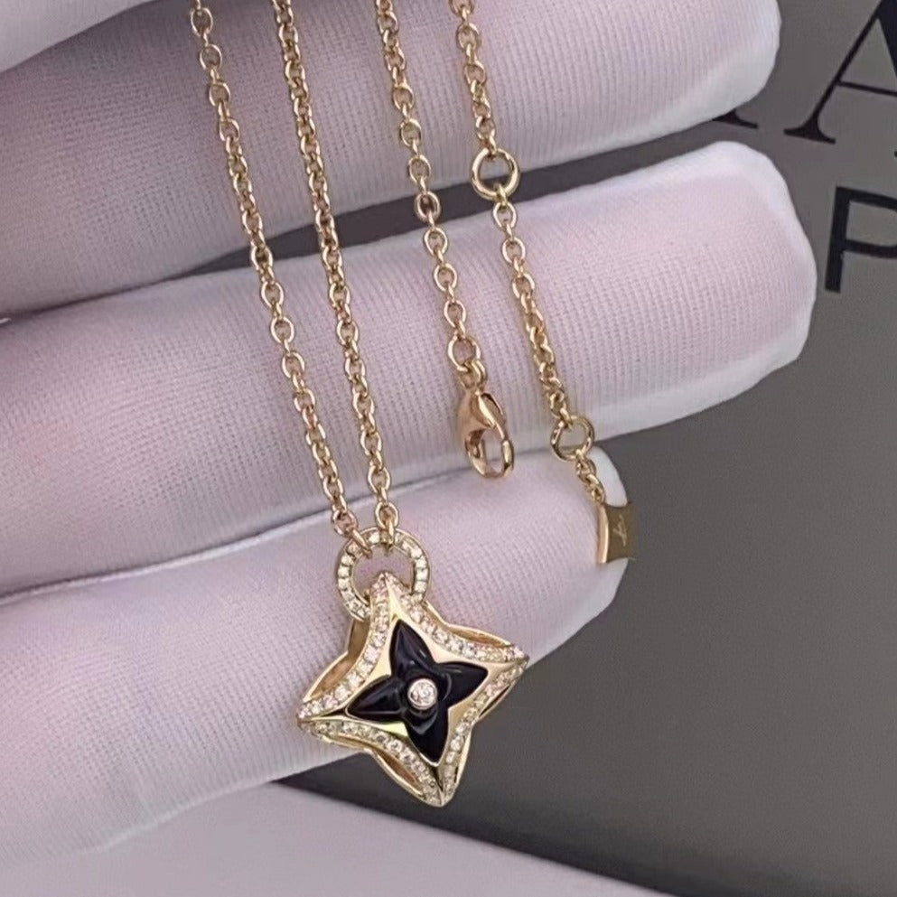 ??Loco?¡¥STAR PEDANT PINK GOLD DIAMOND NECKLACE