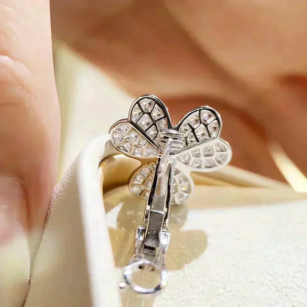 ??Loco?¡¥CLOVER COMOS DIAMOND EARRINGS SILVER