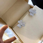 ??Loco?¡¥CLOVER COMOS DIAMOND EARRINGS SILVER