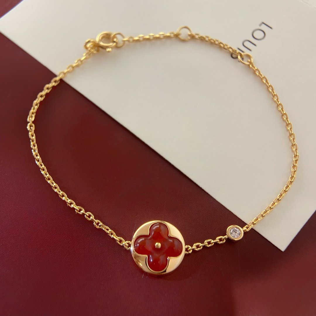 ??Loco?¡¥SUN PEDANT CARNELIAN BRACELET