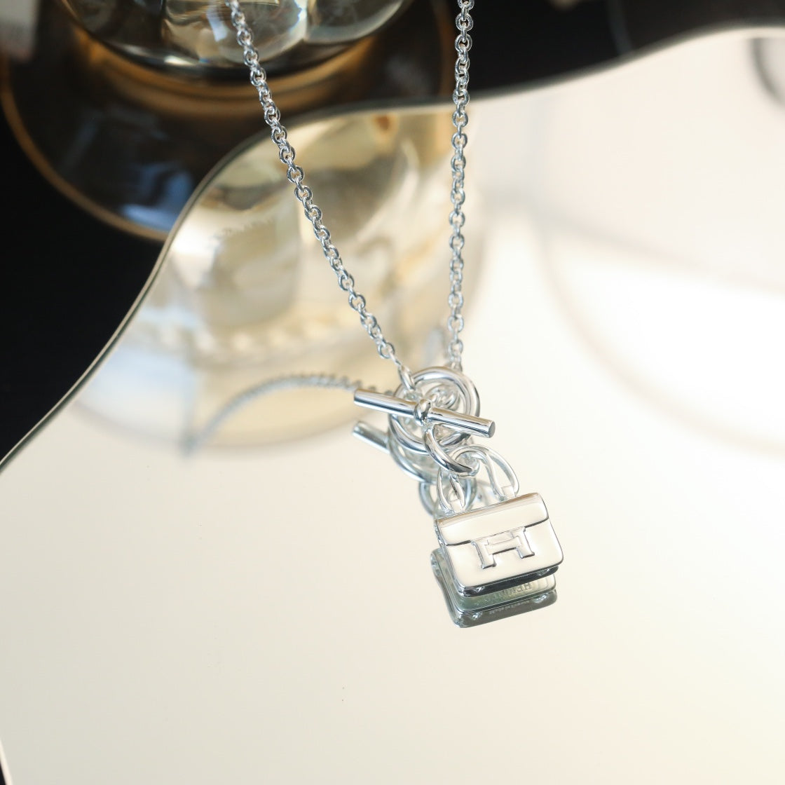 ??Loco?¡¥POP H PEDANT SILVER NECKLACE