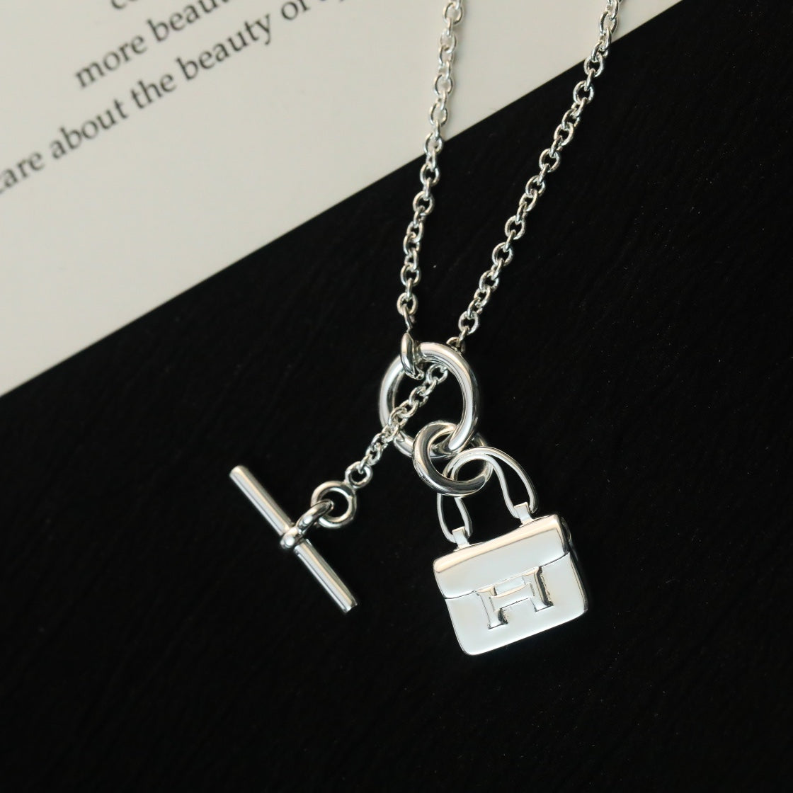 ??Loco?¡¥POP H PEDANT SILVER NECKLACE