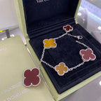 ??Loco?¡¥CLOVER 5 MOTIFS SIVLER CARNELIAN TIGER EYE BRACELET
