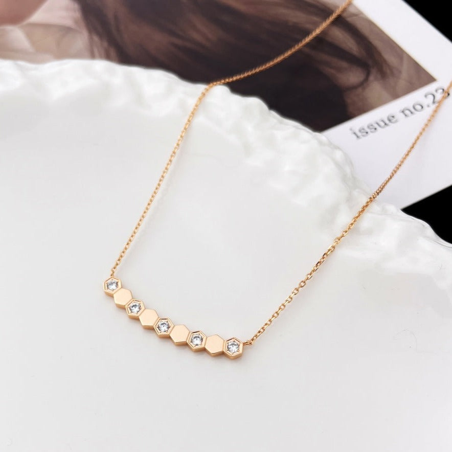 ??Loco?¡¥BEE MY LOVE DIAMOND NECKLACE