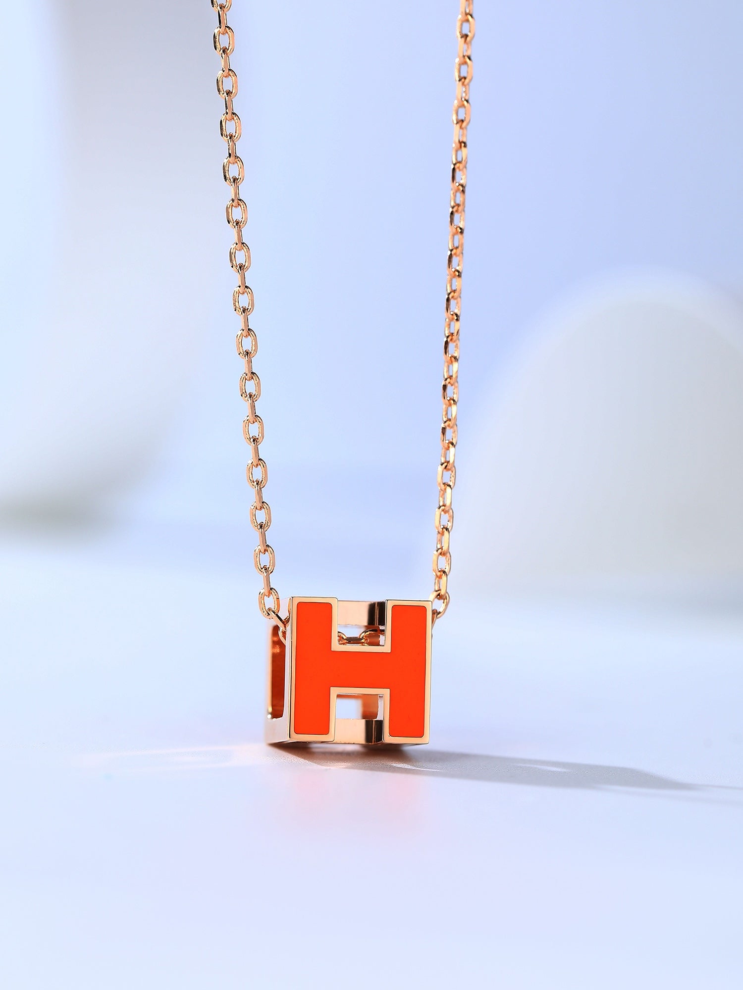 ??Loco?¡¥H CAGE PINK GOLD NECKLACE