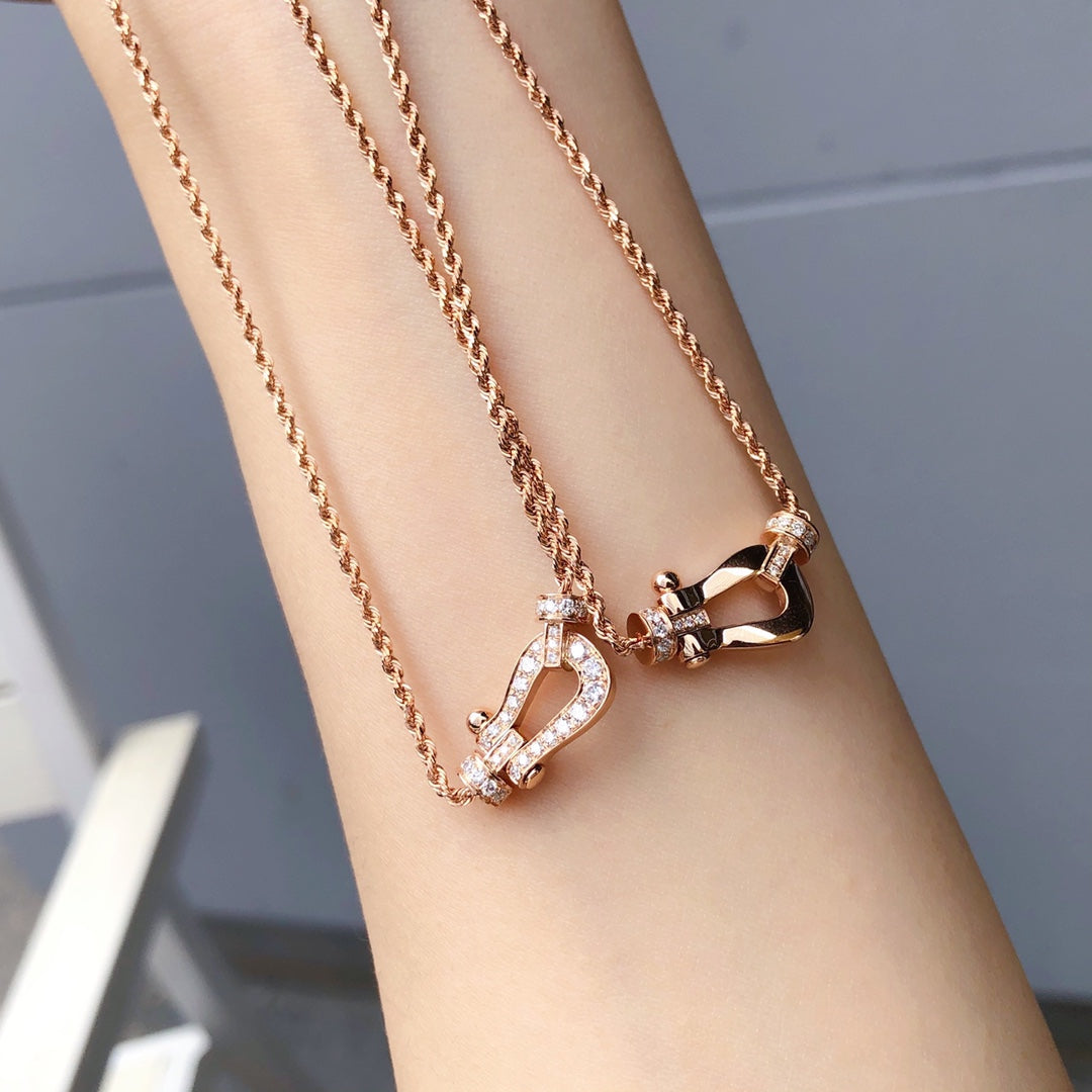 ??Loco?¡¥FORCE 10 PINK GOLD DIAMOND NECKLACE
