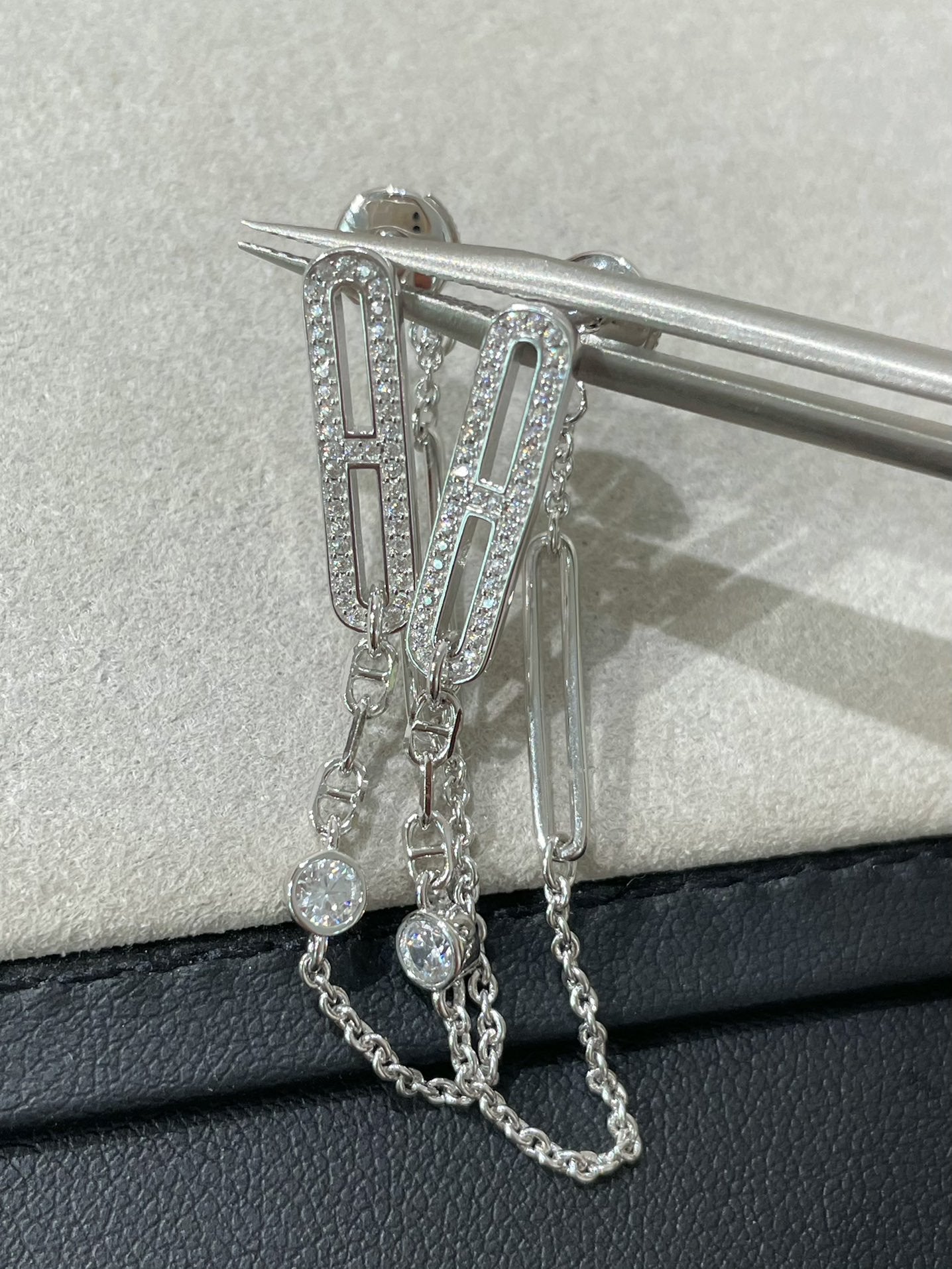 ??Loco?¡¥CHAINE CHAOS DIAMOND DROP EARRINGS