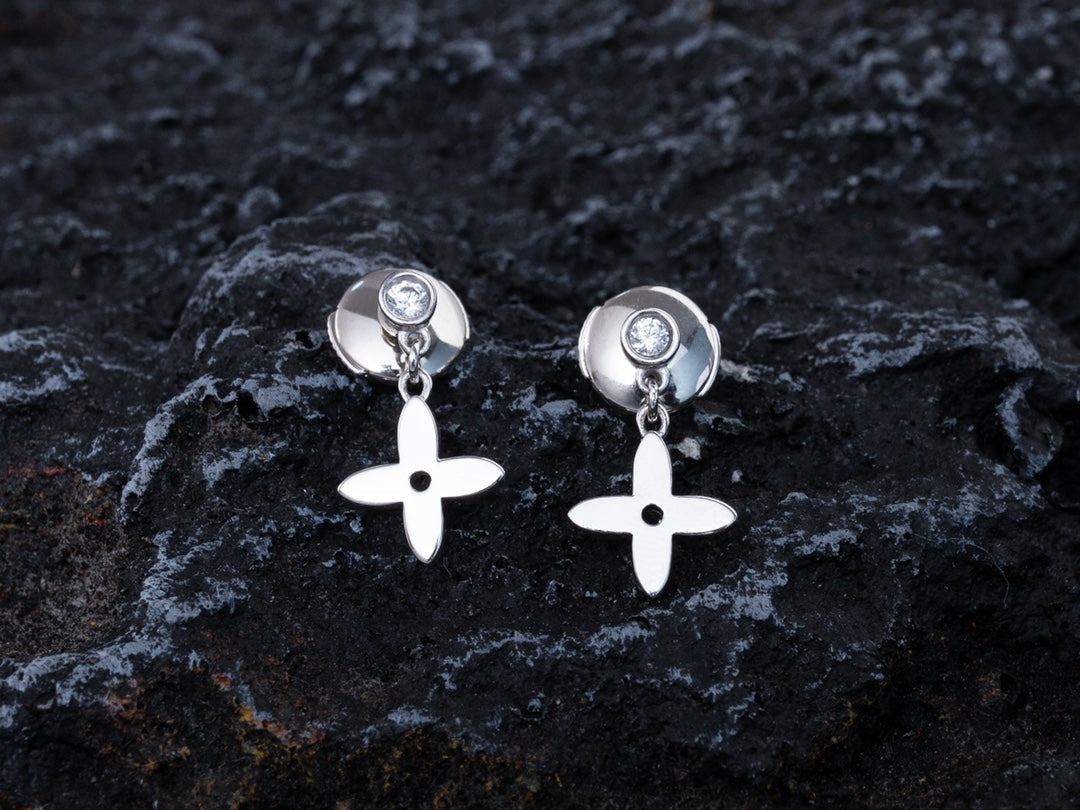 ??Loco?¡¥VIDYLLE SILVER DIAMOND MINI DROP EARRINGS