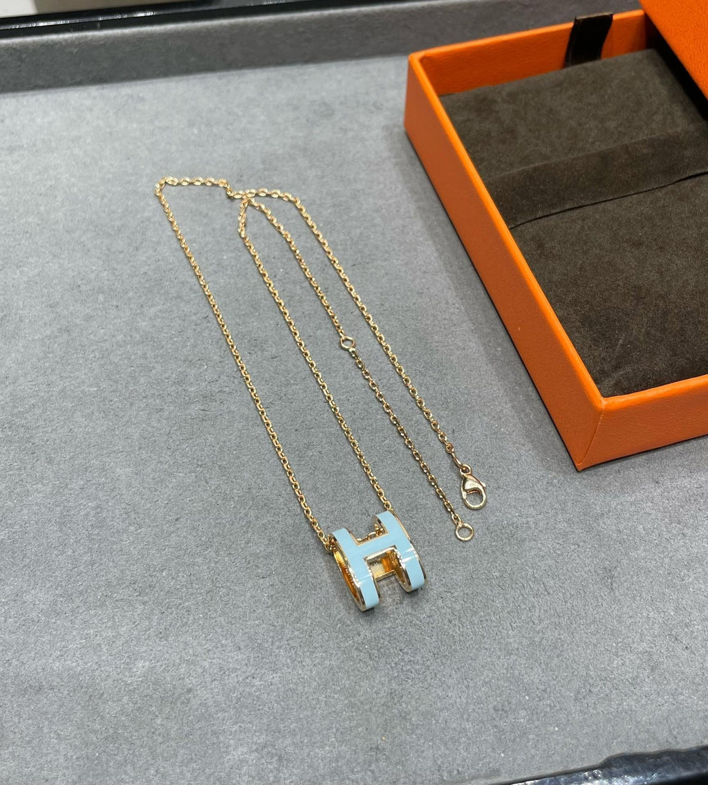 ??Loco?¡¥POP H SKY BLUE NECKLACE