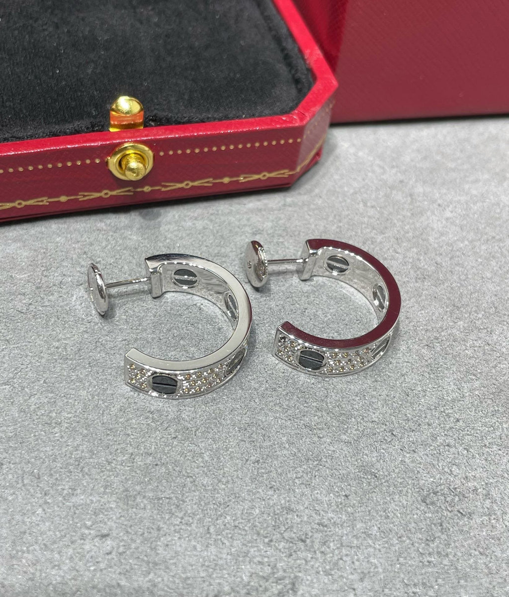 ??Loco?¡¥LOVE CERAMIC DIAMOND PAVED SILVER EARRINGS