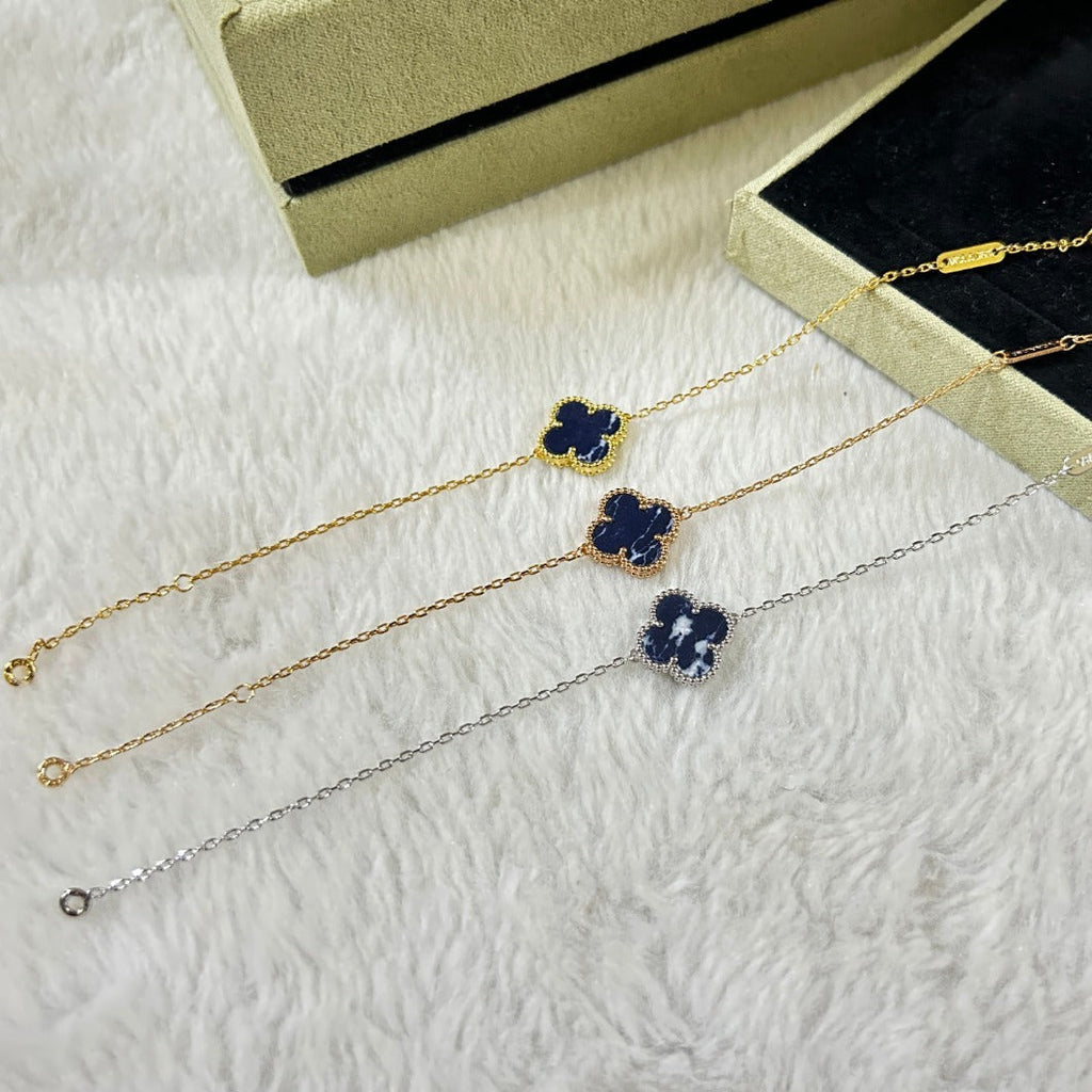 ??Loco?¡¥CLOVER 1 MOTIF PIETERSITE BRACELET