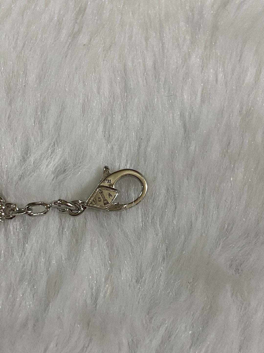 ??Loco?¡¥CLOVER 1 MOTIF PIETERSITE BRACELET