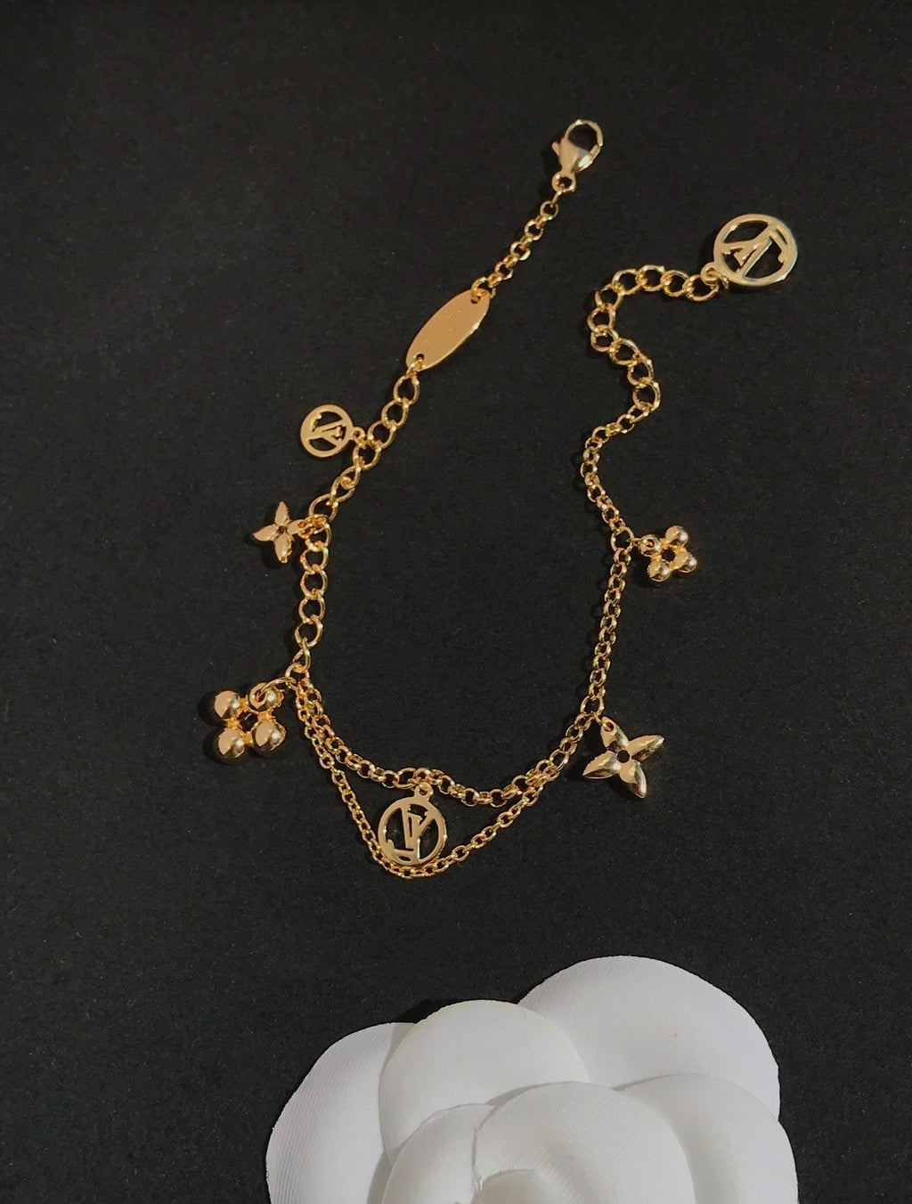 ??Loco?¡¥BLOOMING PINK GOLD MOP BRACELET