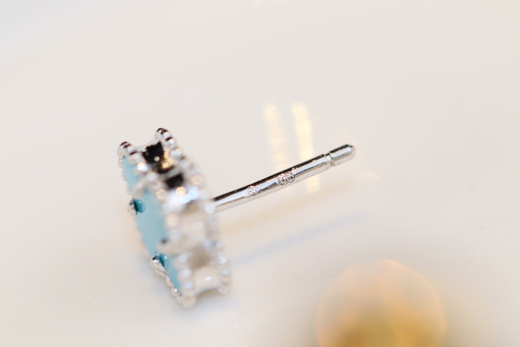 ??Loco?¡¥CLOVER MINI TURQUOISE SILVER STUD EARRINGS
