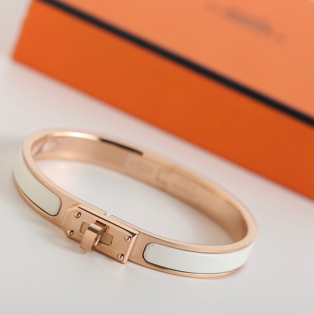??Loco?¡¥HM KELLY WHITE BRACELET