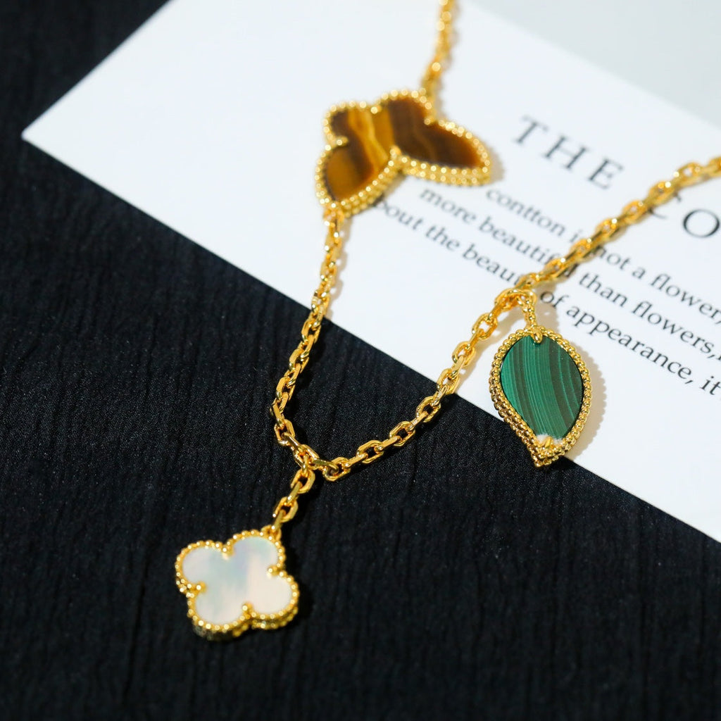 ??Loco?¡¥LUCKY SPRING 5 MOTIF GOLD BRACELET