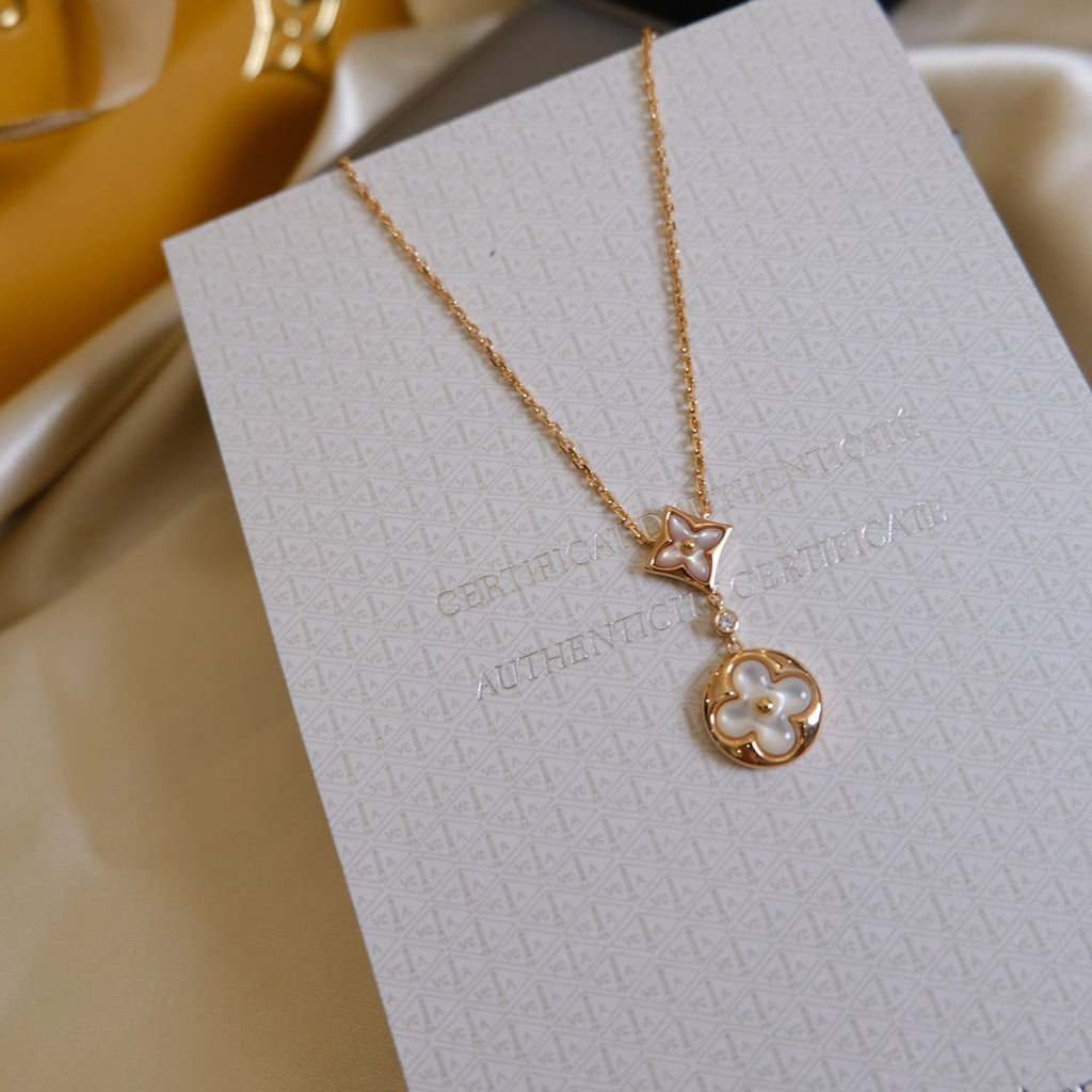 ??Loco?¡¥STAR AND SUN WHITE MOP 2 MOTIF PINK GOLD NECKLACE