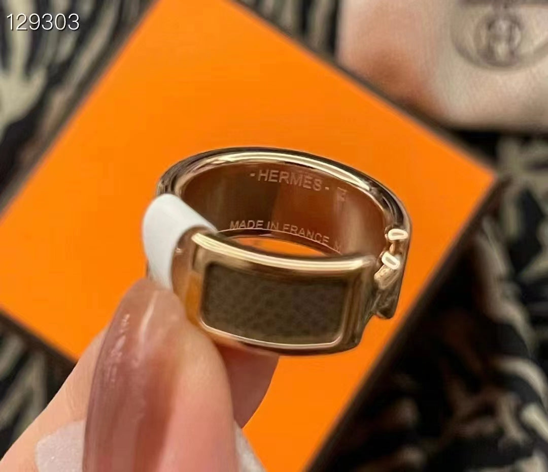 ??Loco?¡¥OLYMPE PINK GOLD RING