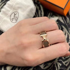 ??Loco?¡¥OLYMPE PINK GOLD RING