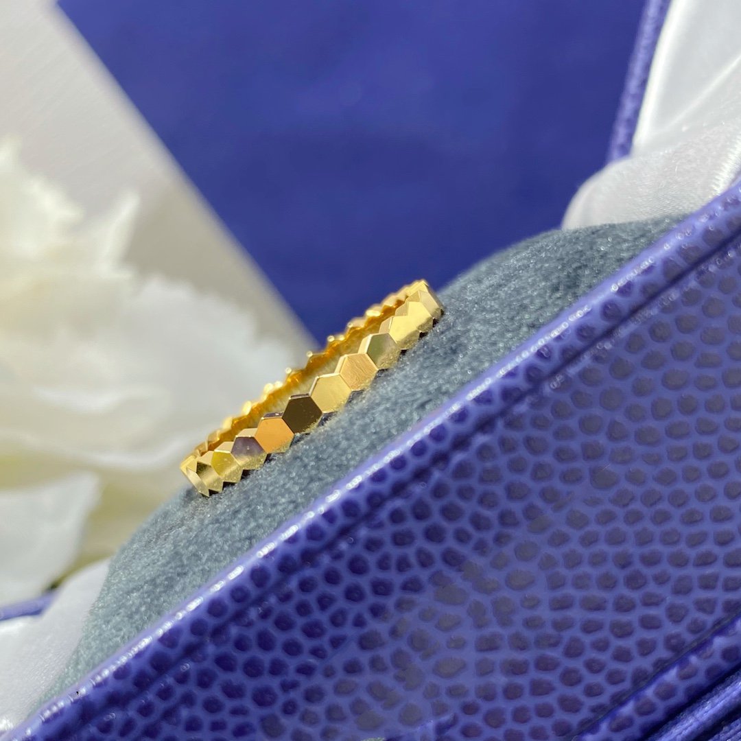 ??Loco?¡¥BEE LOVE SMALL RING