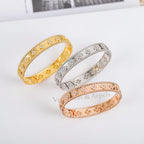 ??Loco?¡¥CLOVER BRACELET 8MM DIAMONDS