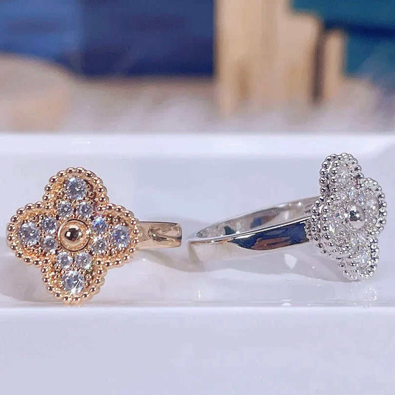 ??Loco?¡¥CLOVER DIAMOND RING