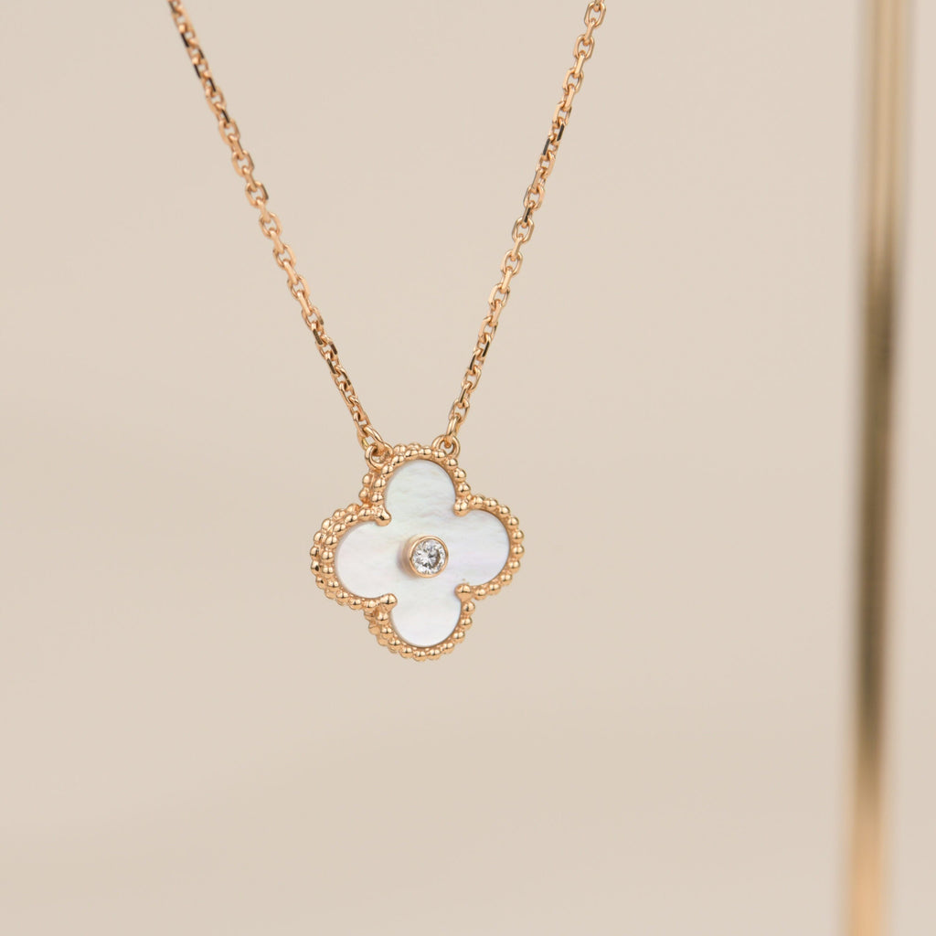 ??Loco?¡¥CLOVER 15MM DIAMOND WHITE FRITILLARIA NECKLACE